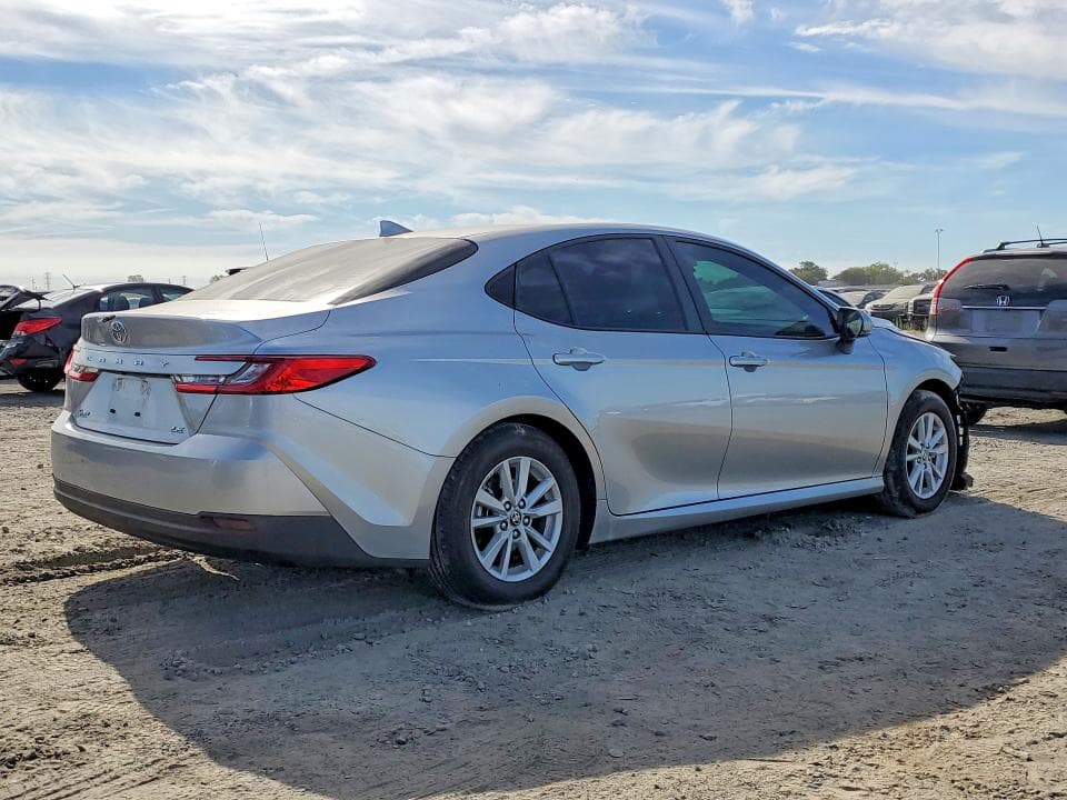 2026 TOYOTA CAMRY LE 3