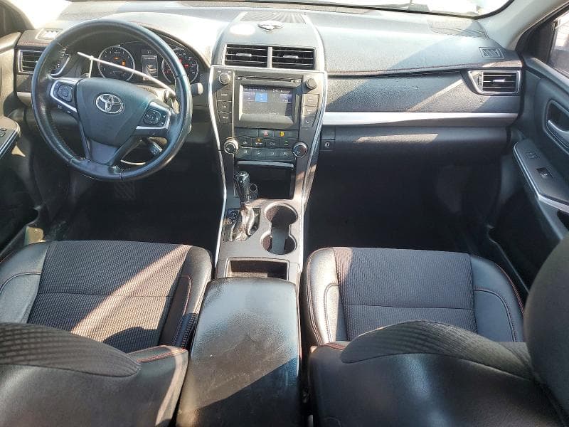 2017 TOYOTA CAMRY SE 8