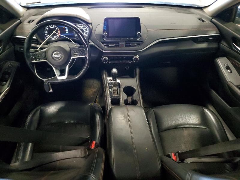 2022 NISSAN ALTIMA SR 8
