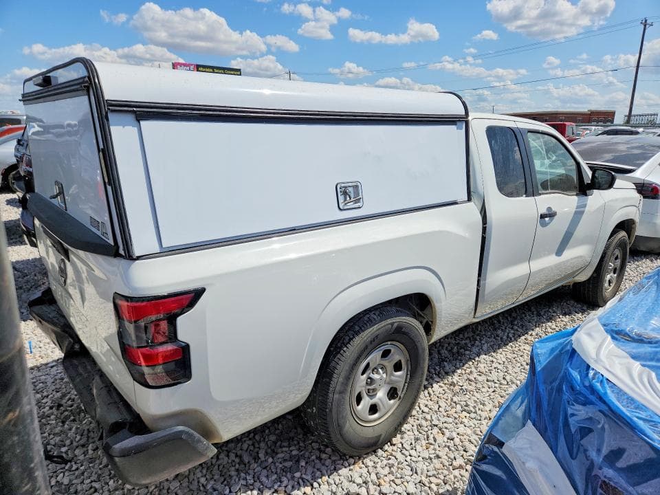 2022 NISSAN FRONTIER S 3