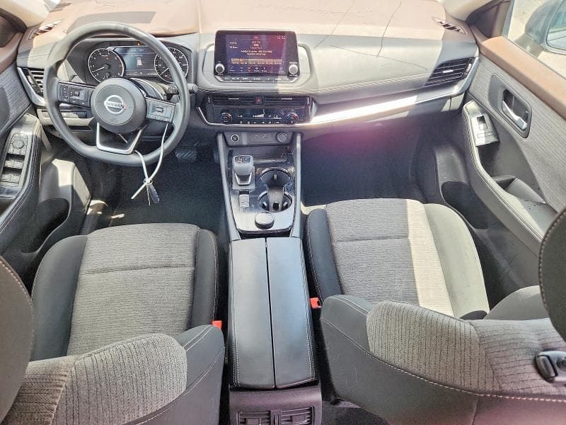 2021 NISSAN ROGUE SV 8