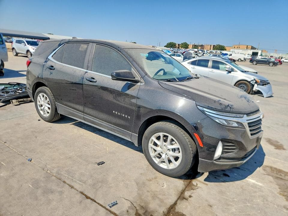2022 CHEVROLET EQUINOX LT 4