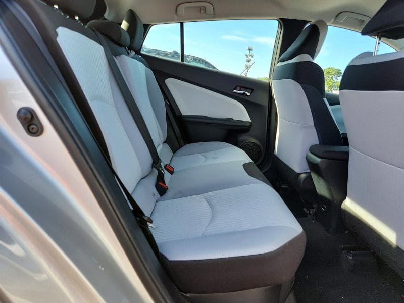 2018 TOYOTA PRIUS ONE 10