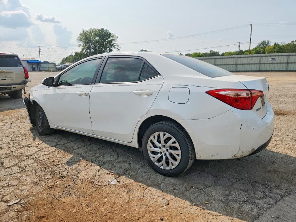2018 TOYOTA COROLLA LE 2