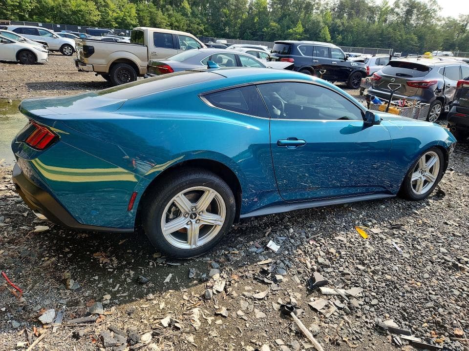 2026 FORD MUSTANG 3