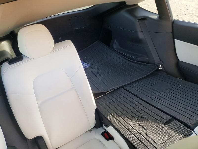 2021 TESLA MODEL Y 10