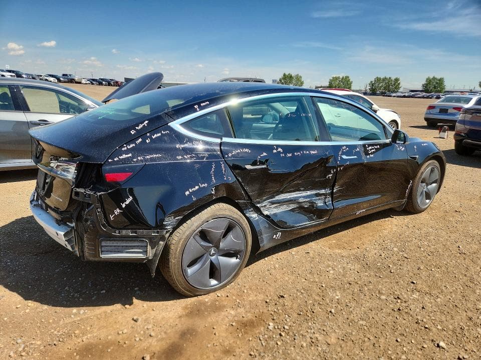 2020 TESLA MODEL 3 3