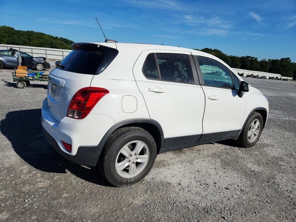 2021 CHEVROLET TRAX LS 3