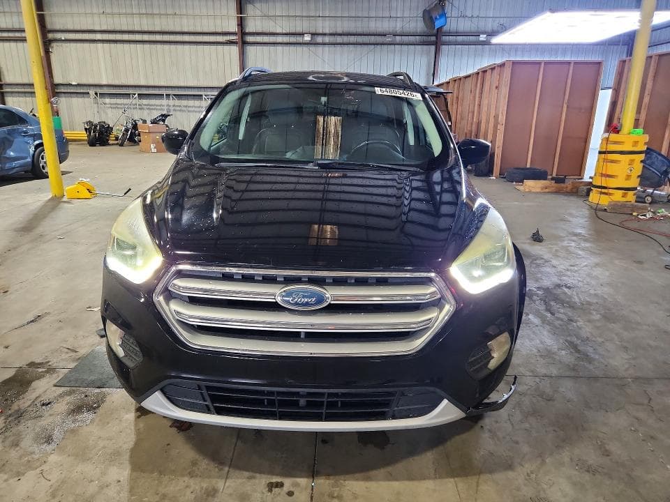 2017 FORD ESCAPE SE 5