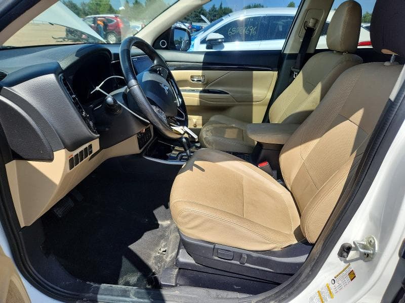 2018 MITSUBISHI OUTLANDER SE 7