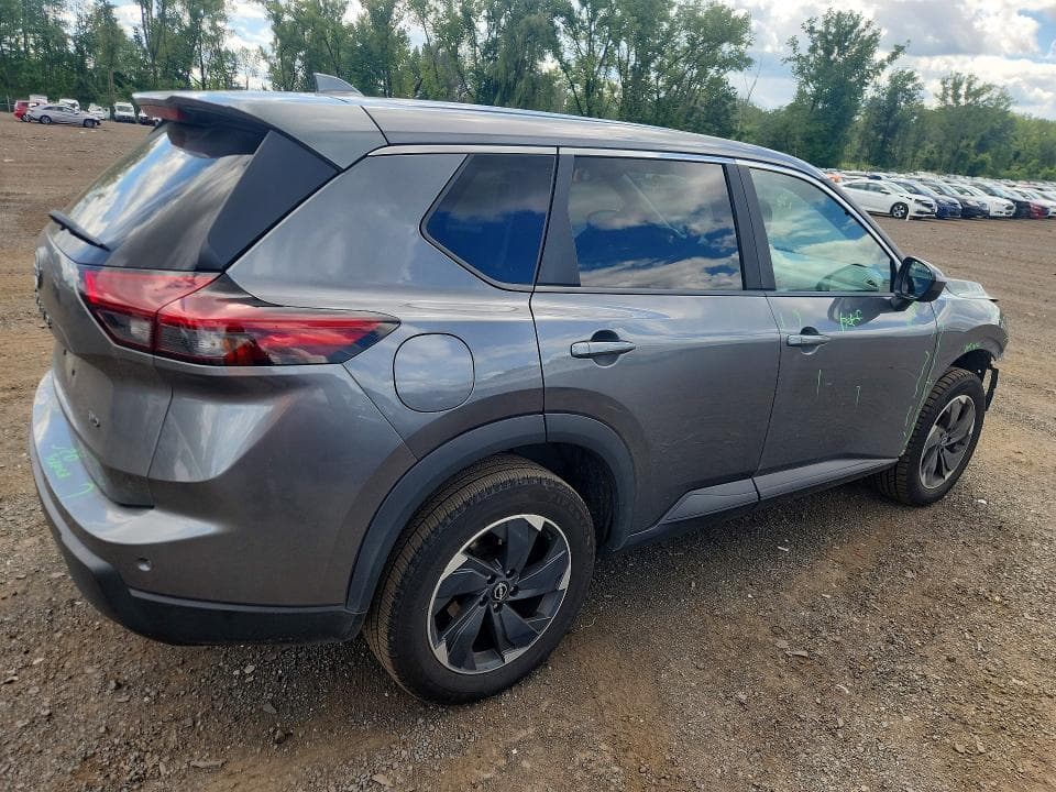 2025 NISSAN ROGUE SV 3