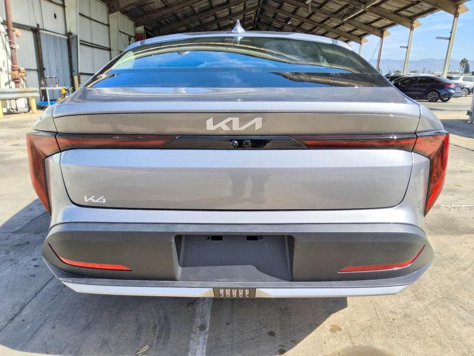 2026 KIA K4 LXS 6