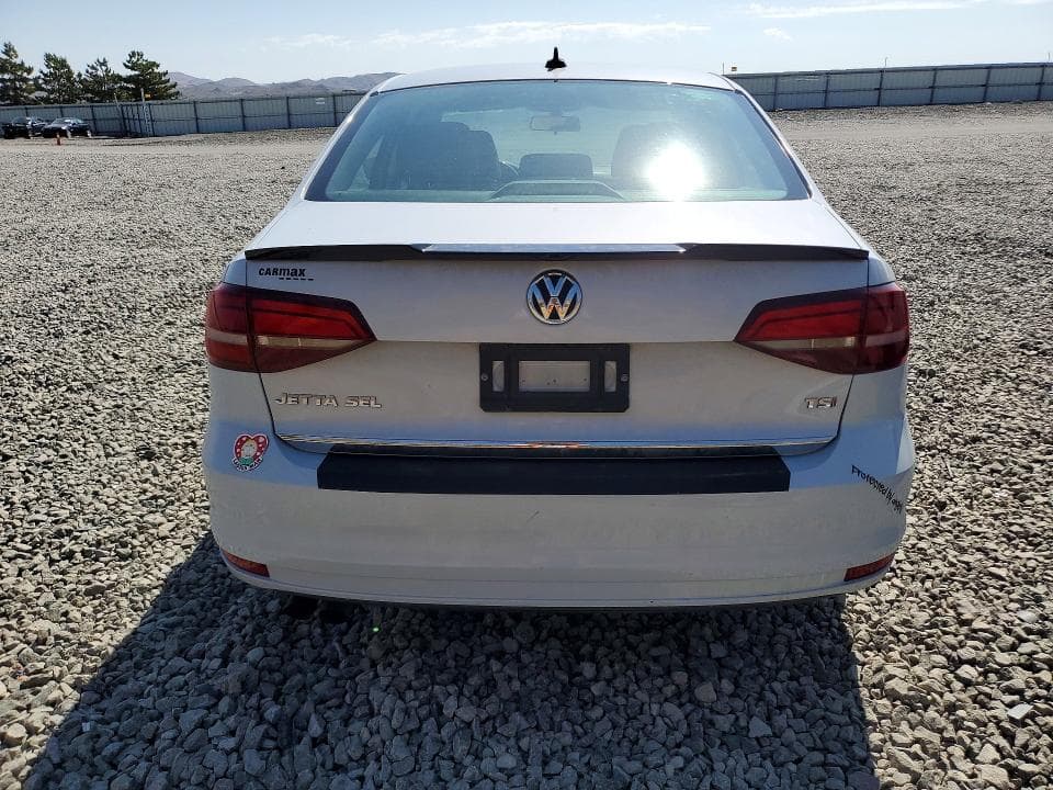 2017 VOLKSWAGEN JETTA SEL 6