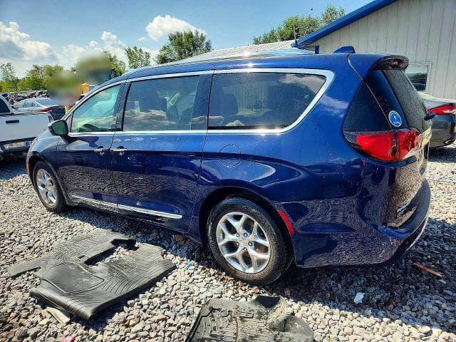 2019 CHRYSLER PACIFICA LIMITED 2