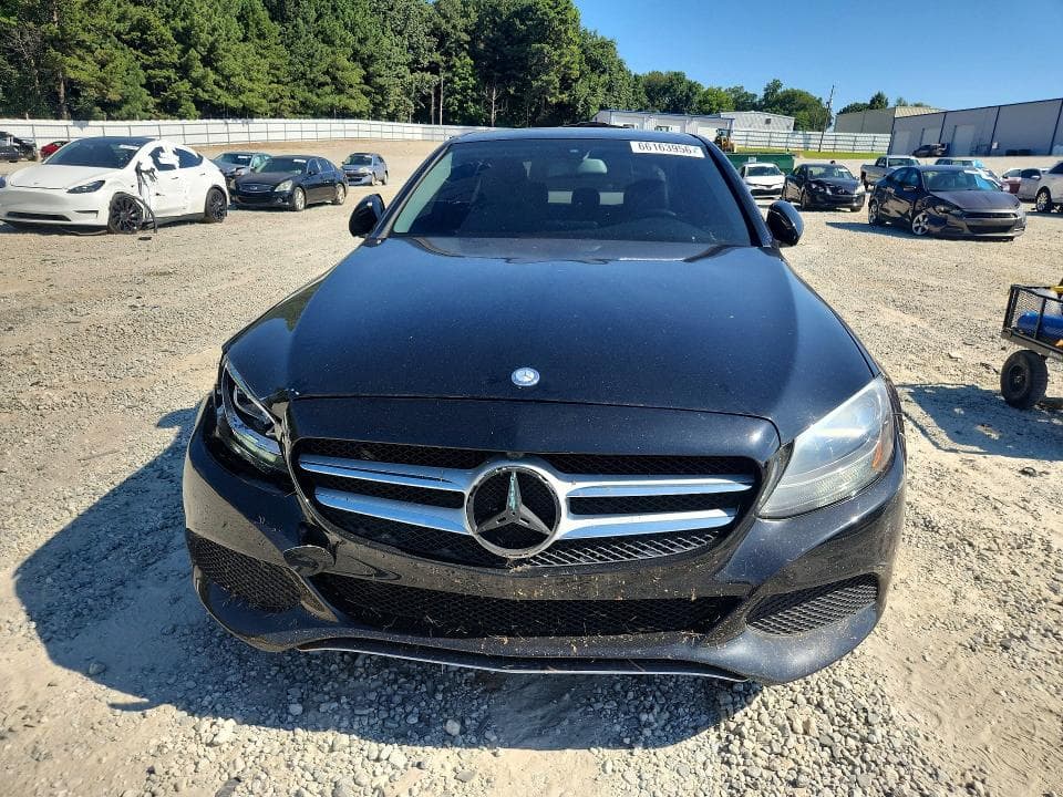 2017 MERCEDES-BENZ C 300 5