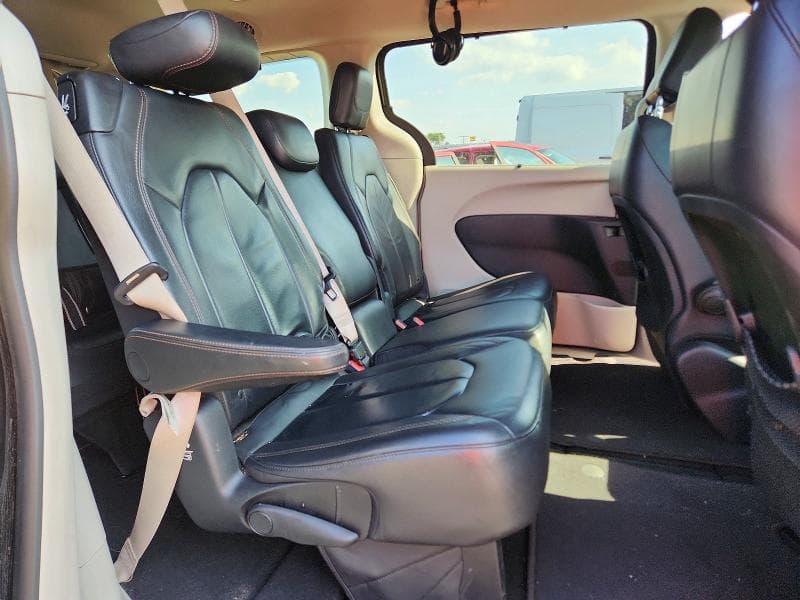 2017 CHRYSLER PACIFICA TOURING L 11