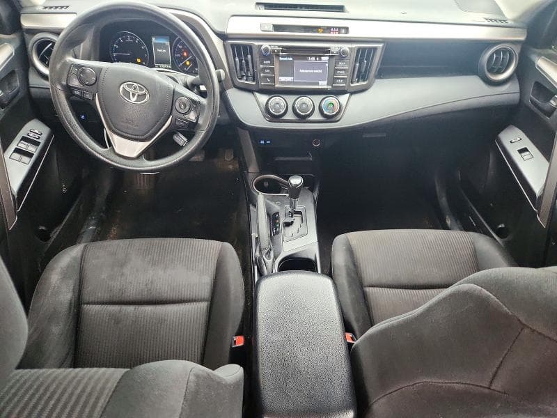 2018 TOYOTA RAV4 LE 8