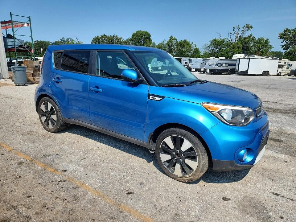 2019 KIA SOUL + 4