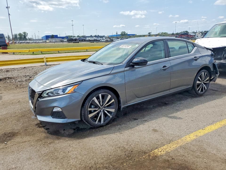 2020 NISSAN ALTIMA SR