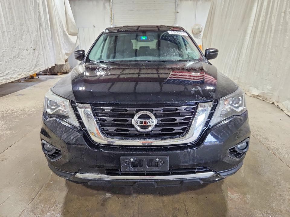 2018 NISSAN PATHFINDER SV 5