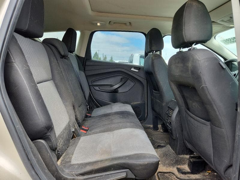 2017 FORD ESCAPE SE 11