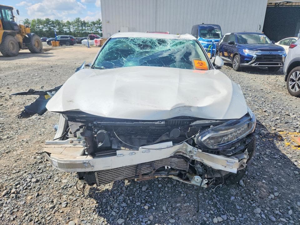 2018 HONDA ACCORD LX 5