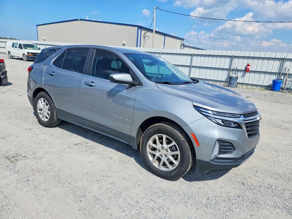 2023 CHEVROLET EQUINOX LT 4