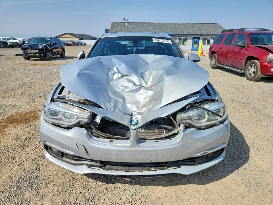2017 BMW 330 XI 5