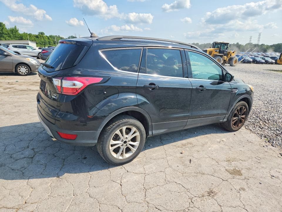 2018 FORD ESCAPE SE 3