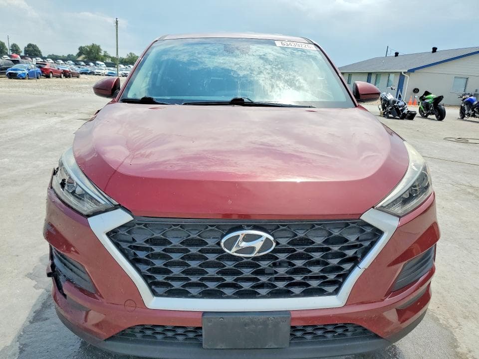 2020 HYUNDAI TUCSON SE 5