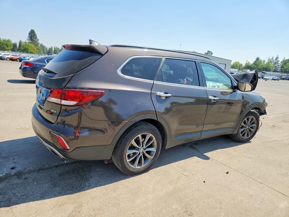 2017 HYUNDAI SANTA FE SE 3