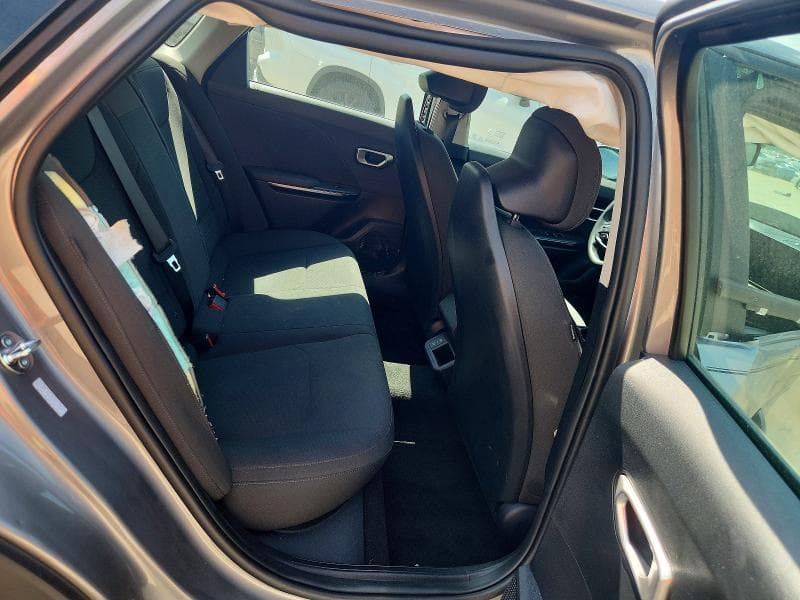 2026 KIA K4 LXS 10