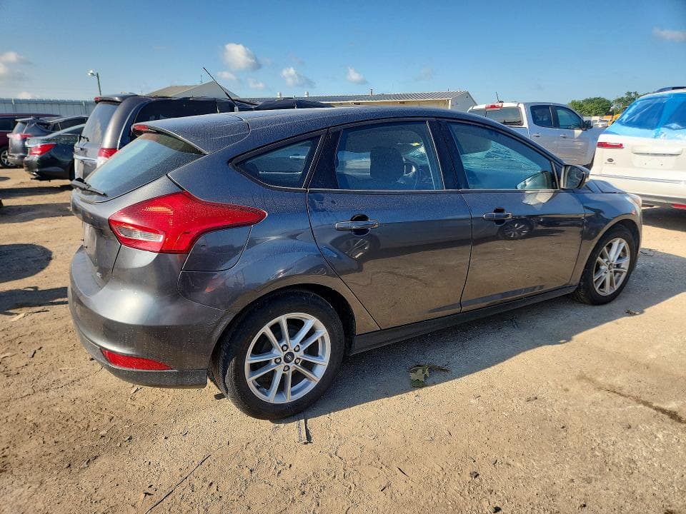 2018 FORD FOCUS SE 3