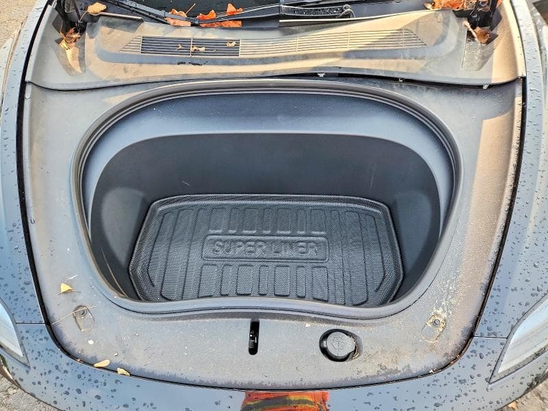 2025 TESLA MODEL 3 11