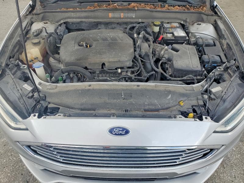 2017 FORD FUSION SE 11