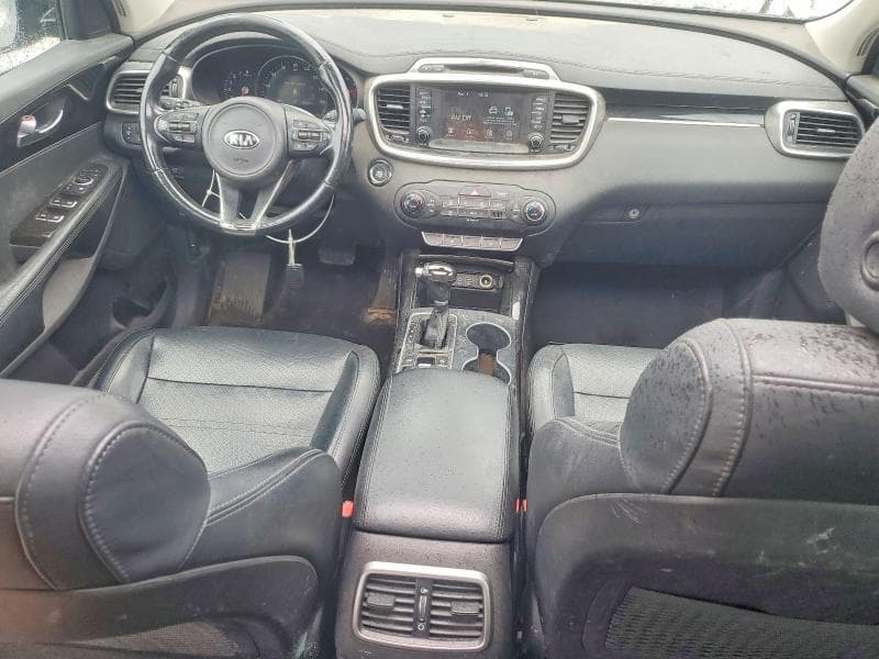 2018 KIA SORENTO EX 8