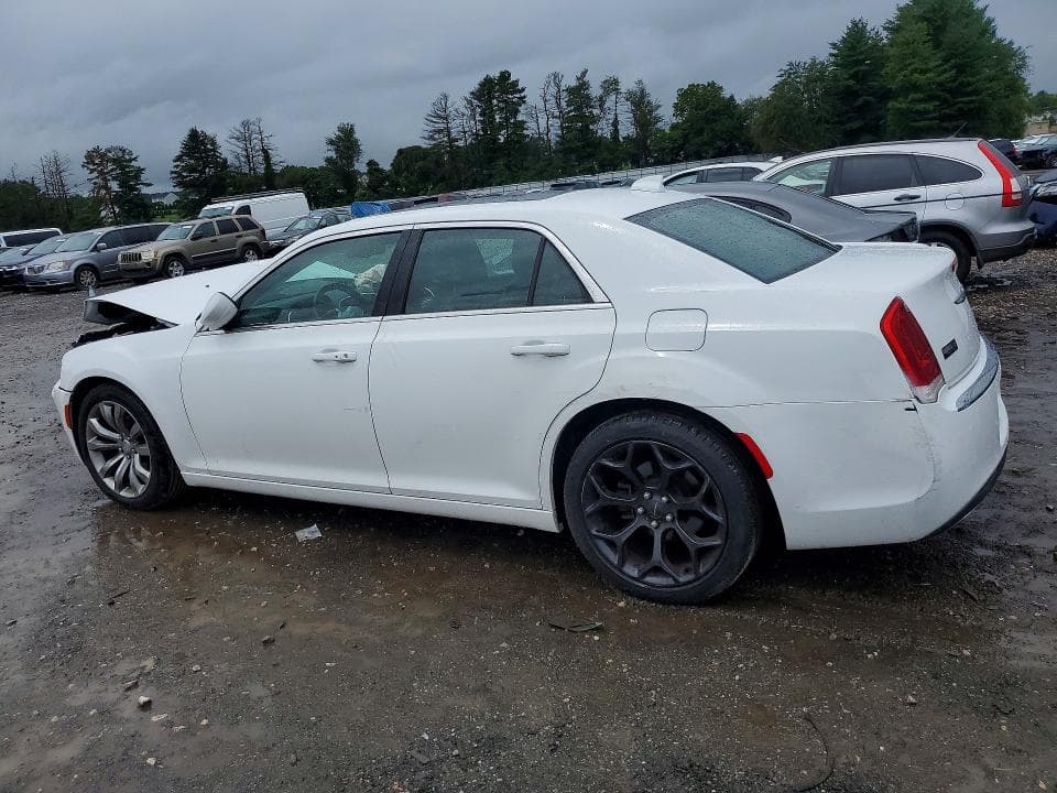 2017 CHRYSLER 300 LIMITED 2