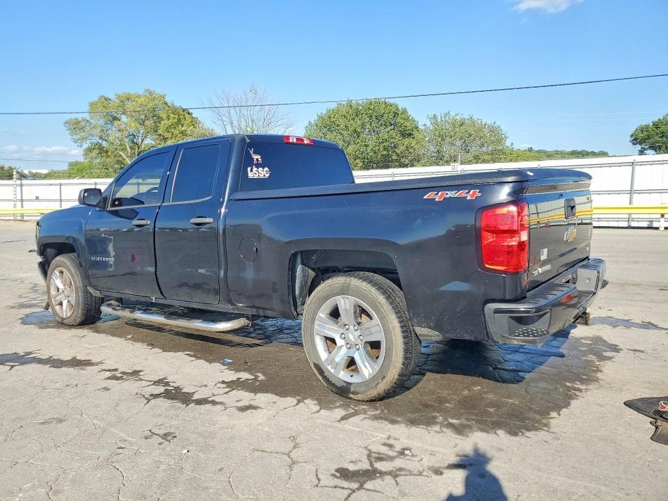 2017 CHEVROLET SILVERADO K1500 CUSTOM 2
