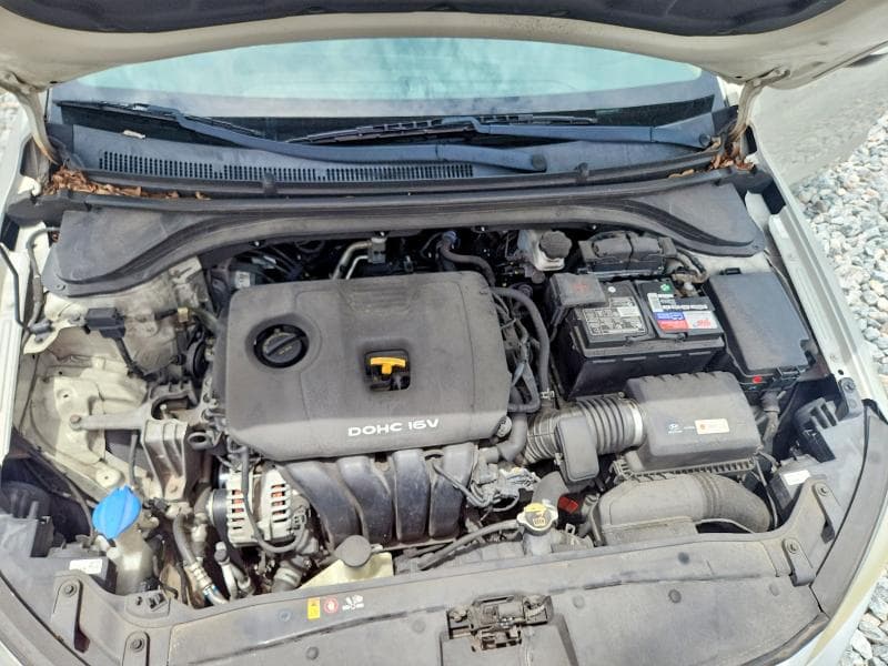 2017 HYUNDAI ELANTRA SE 11