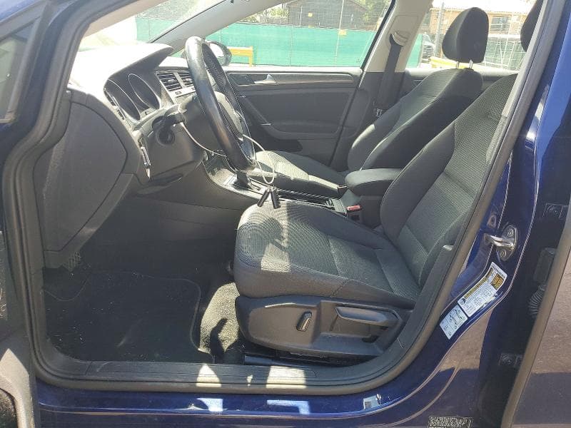 2017 VOLKSWAGEN E-GOLF SE 7