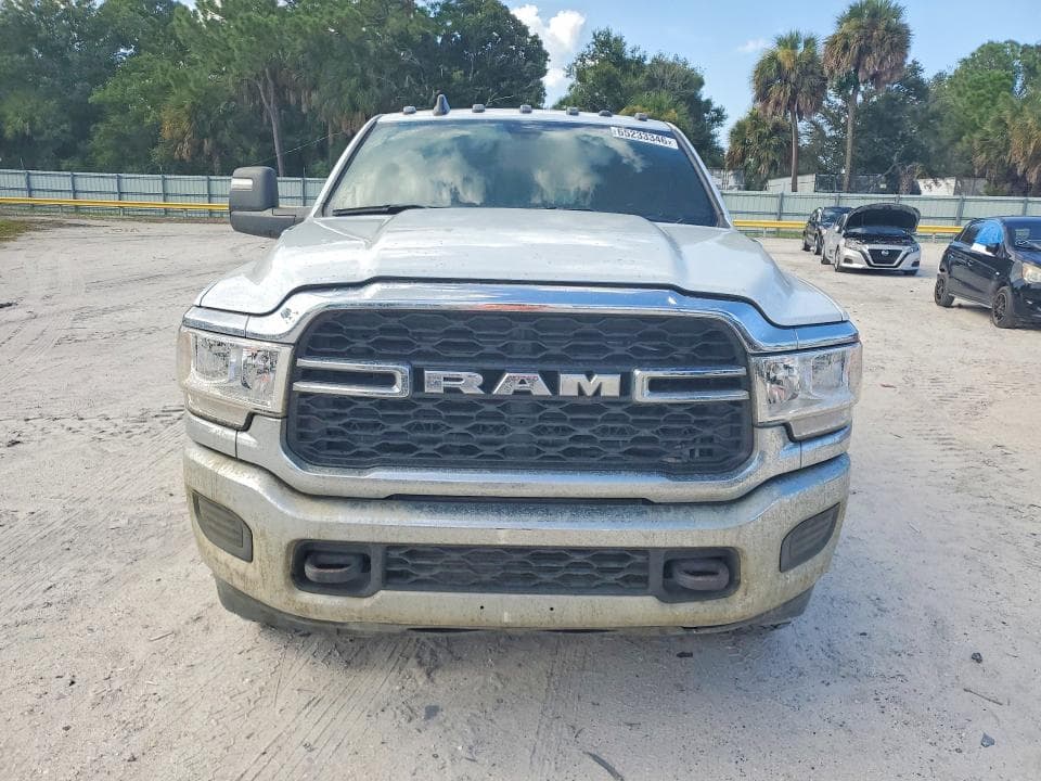 2024 RAM 2500 TRADESMAN 5