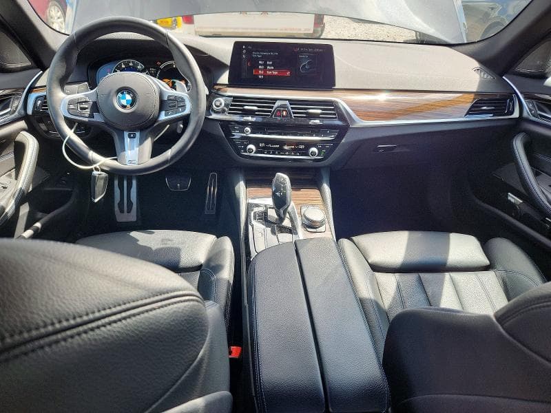2018 BMW 530XE 8