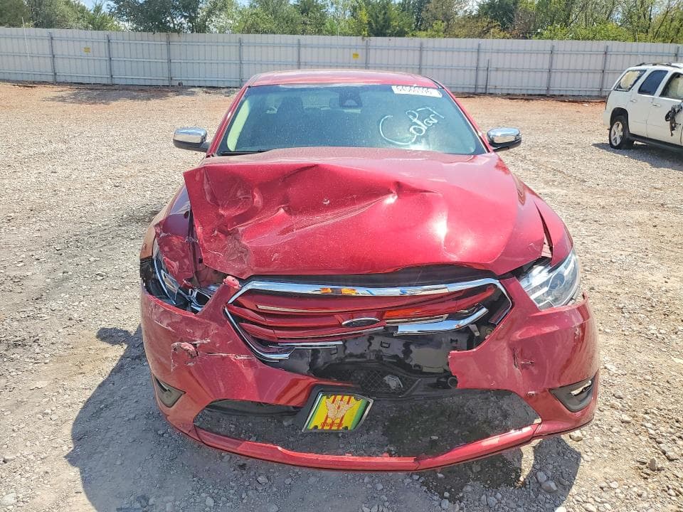2018 FORD TAURUS LIMITED 5