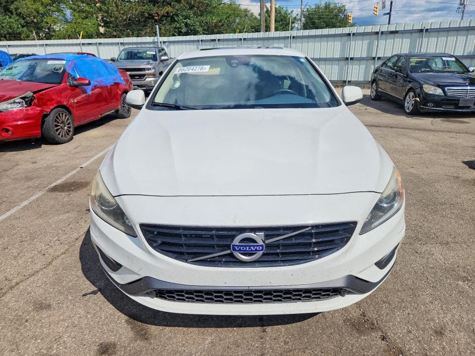 2017 VOLVO S60 DYNAMIC 5