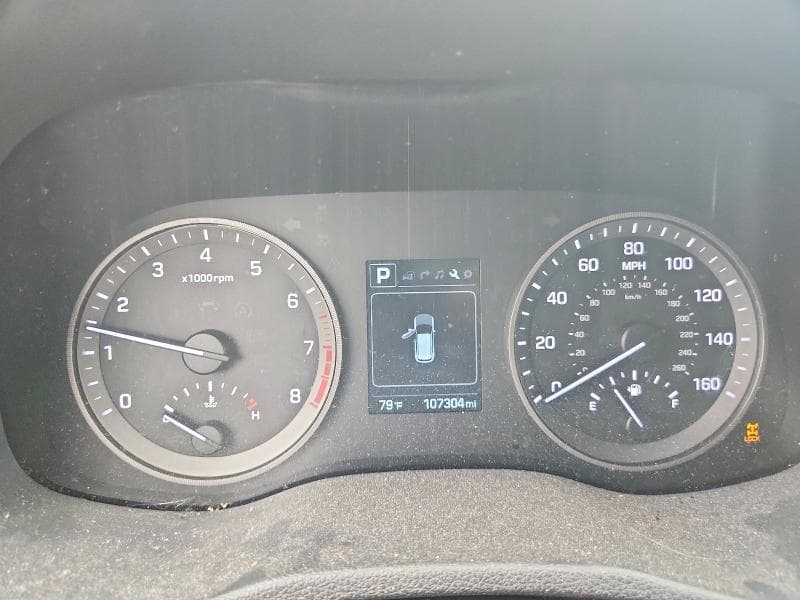 2017 HYUNDAI TUCSON SE PLUS 9