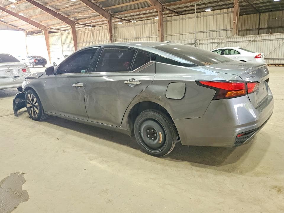 2020 NISSAN ALTIMA SV 2