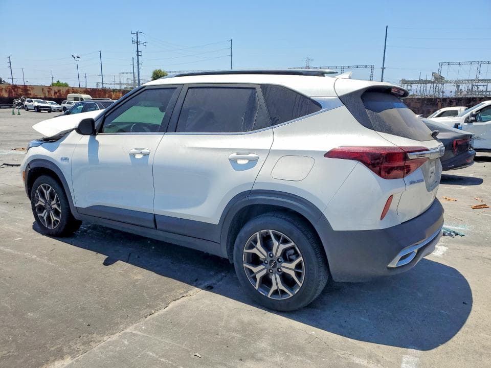 2022 KIA SELTOS EX 2