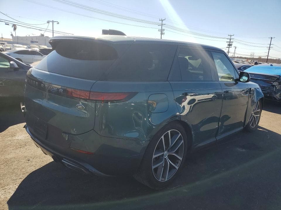2023 LAND ROVER RANGE ROVER SPORT DYNAMIC SE 3