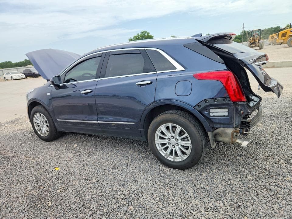 2019 CADILLAC XT5 2
