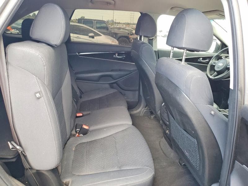 2018 KIA SORENTO L 10